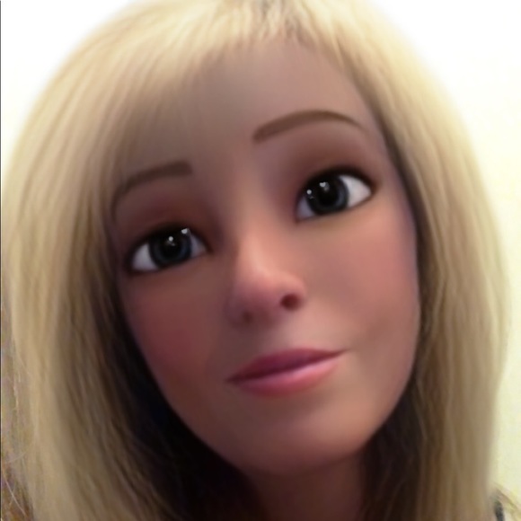 Meet your Posher, Rosanna - Picture 1 of 1